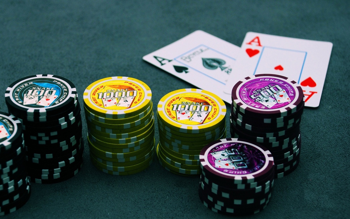 Starvegas کھلاڑیوں کے لیے لائیو کیسینو سیکشن